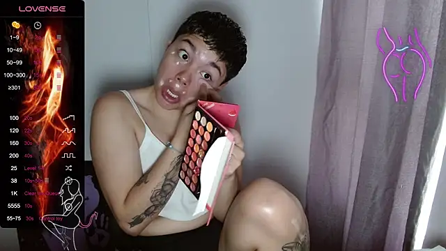 TRIXIE TANG28 online show from February 22, 2025, 2:30 pm