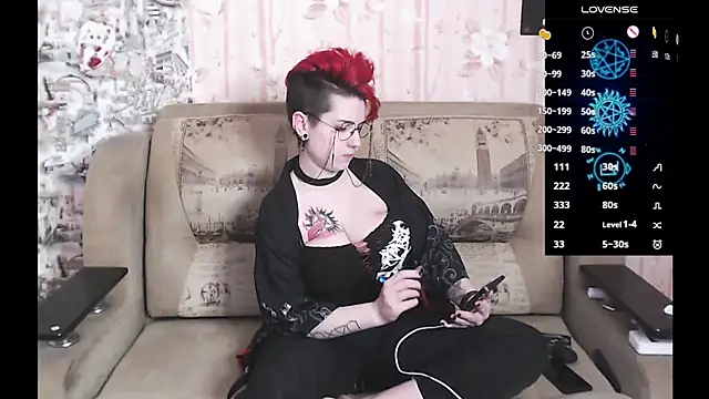 Snapshot of Miya_Wey_ chatting on March 20, 2026, 10:22 pm Miya Wey online show from March 20, 2026, 10:22 pm