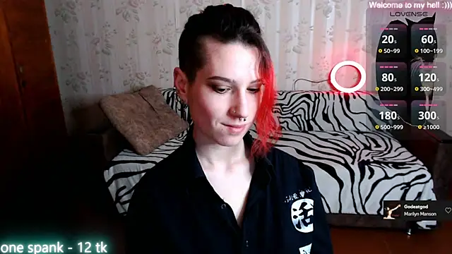 Snapshot of Miya_Wey_ chatting on February 21, 2025, 12:38 pm Miya Wey  online show from February 21, 2025, 12:38 pm