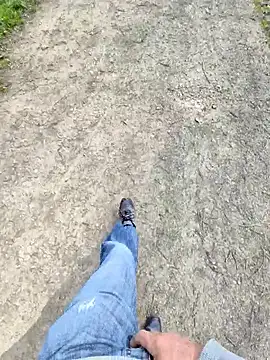 Snapshot of Bretoncool chatting on March 24, 2026, 2:39 pm Bretoncool online show from March 24, 2026, 2:39 pm