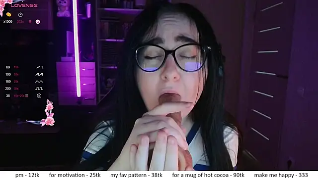 Snapshot of el_sweety chatting on March 13, 2026, 12:10 pm el sweety online show from March 13, 2026, 12:10 pm