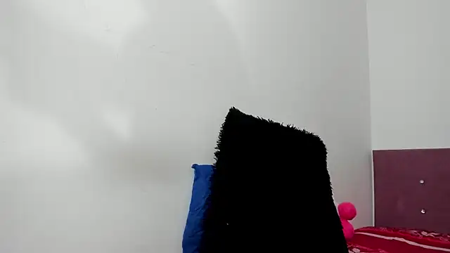 HeellBoy  online show from December 23, 2025, 4:56 am