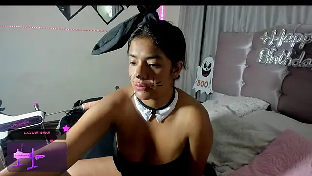 Snapshot of arianithaxox chatting on October 31, 2025, 5:26 am arianithaxox online show from October 31, 2025, 5:26 am