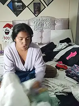 Snapshot of arianithaxox chatting on December 2, 2025, 6:26 am arianithaxox online show from December 2, 2025, 6:26 am