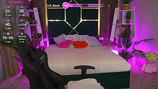 Snapshot of MilaSkyy chatting on October 4, 2025, 3:46 pm MilaSkyy online show from October 4, 2025, 3:46 pm