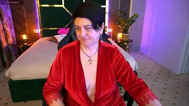 Snapshot of MilaSkyy chatting on March 15, 2025, 4:57 am MilaSkyy online show from March 15, 2025, 4:57 am