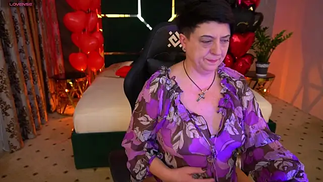 Snapshot of MilaSkyy chatting on February 19, 2025, 8:31 pm MilaSkyy online show from February 19, 2025, 8:31 pm