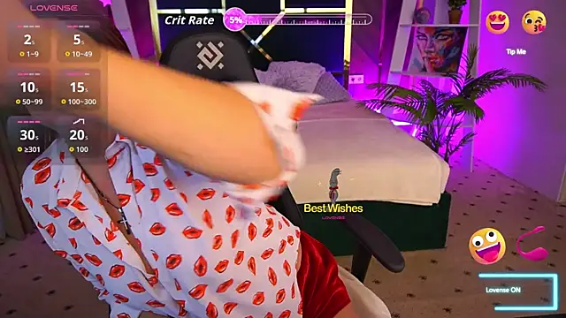 Snapshot of MilaSkyy chatting on October 16, 2025, 12:52 am MilaSkyy online show from October 16, 2025, 12:52 am