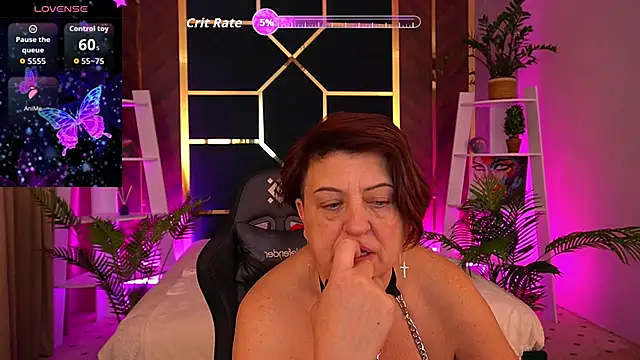 Snapshot of MilaSkyy chatting on October 20, 2025, 2:46 am MilaSkyy online show from October 20, 2025, 2:46 am