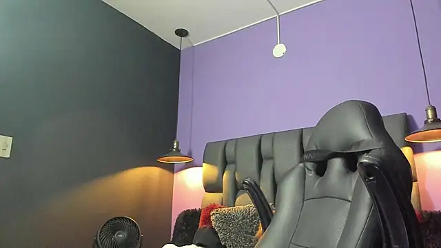 Snapshot of Lyon_vach chatting on October 25, 2025, 1:16 am Lyon vach online show from October 25, 2025, 1:16 am