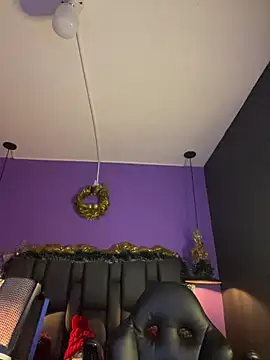 Snapshot of Lyon_vach chatting on December 4, 2025, 7:46 pm Lyon vach online show from December 4, 2025, 7:46 pm