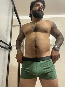 Snapshot of Lyon_vach chatting on November 21, 2025, 11:37 pm Lyon vach online show from November 21, 2025, 11:37 pm