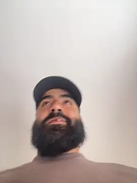 Snapshot of Lyon_vach chatting on November 5, 2025, 4:21 pm Lyon vach online show from November 5, 2025, 4:21 pm