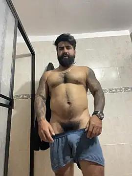 Snapshot of Lyon_vach chatting on November 25, 2025, 10:10 pm Lyon vach online show from November 25, 2025, 10:10 pm