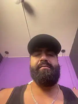 Snapshot of Lyon_vach chatting on November 13, 2025, 9:40 pm Lyon vach online show from November 13, 2025, 9:40 pm