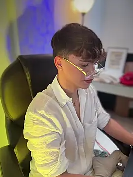 PRINCE STEV online show from March 12, 2026, 4:55 pm