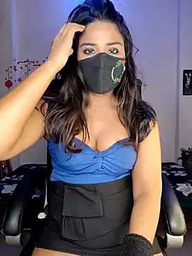 Black-Pearll online show from April 15, 2026, 3:45 am