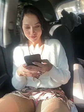 Roxana-Sexy online show from October 10, 2025, 4:02 am