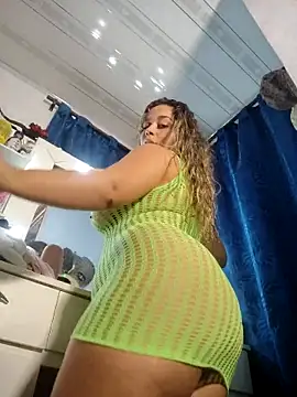 Snapshot of LaurenWelly_ chatting on October 25, 2025, 9:04 pm LaurenWelly online show from October 25, 2025, 9:04 pm