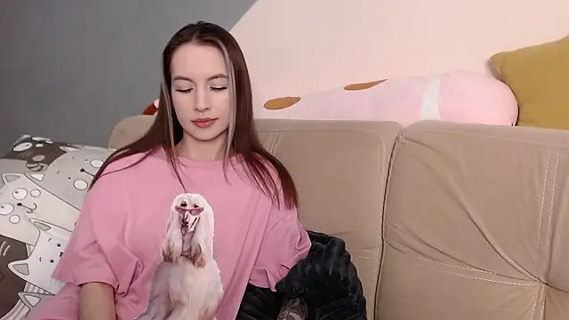 Snapshot of AmbrielHailey chatting on January 6, 2026, 11:31 pm AmbrielHailey online show from January 6, 2026, 11:31 pm