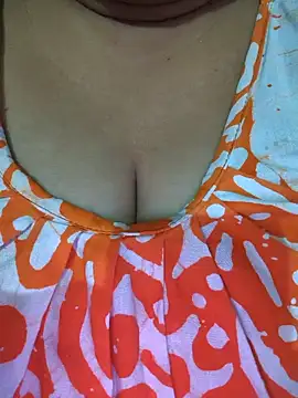 Snapshot of Rinki_Guptaa chatting on November 12, 2025, 9:13 am Rinki Guptaa online show from November 12, 2025, 9:13 am