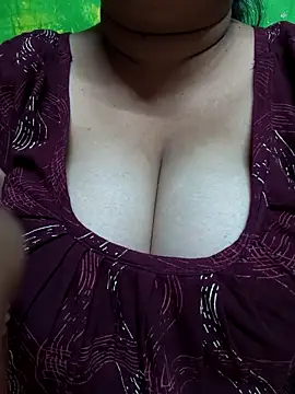 Snapshot of Rinki_Guptaa chatting on February 19, 2025, 12:11 pm Rinki Guptaa online show from February 19, 2025, 12:11 pm