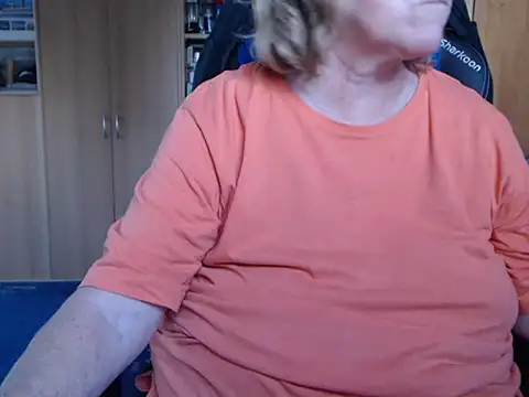 Snapshot of _sunshine__ chatting on April 26, 2026, 6:16 pm sunshine online show from April 26, 2026, 6:16 pm