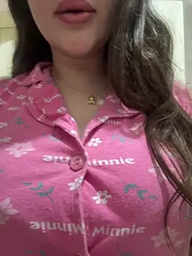 Snapshot of Elinatiranda chatting on March 14, 2026, 1:00 am Elinatiranda online show from March 14, 2026, 1:00 am