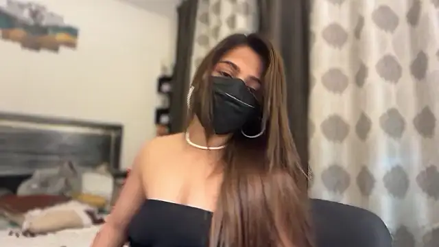 Hotty-Sana online show from March 31, 2026, 5:26 pm