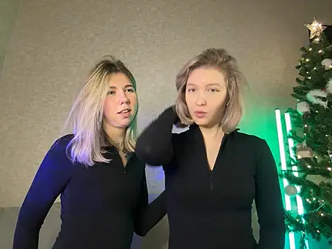Snapshot of AsgardPrincesses chatting on January 31, 2025, 2:04 am AsgardPrincesses online show from January 31, 2025, 2:04 am