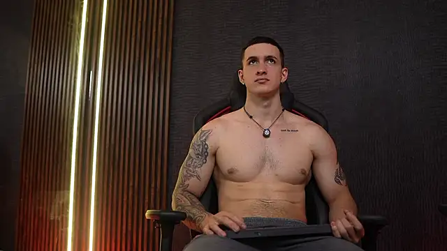 Snapshot of JacksonOlsenn chatting on February 26, 2026, 8:53 pm JacksonOlsenn online show from February 26, 2026, 8:53 pm