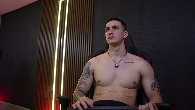 Snapshot of JacksonOlsenn chatting on February 10, 2026, 8:52 pm JacksonOlsenn online show from February 10, 2026, 8:52 pm