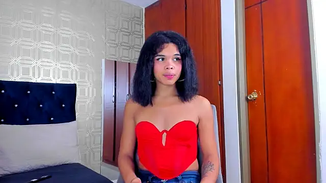 Snapshot of evelyn_wine chatting on March 11, 2025, 2:51 pm evelyn wine online show from March 11, 2025, 2:51 pm