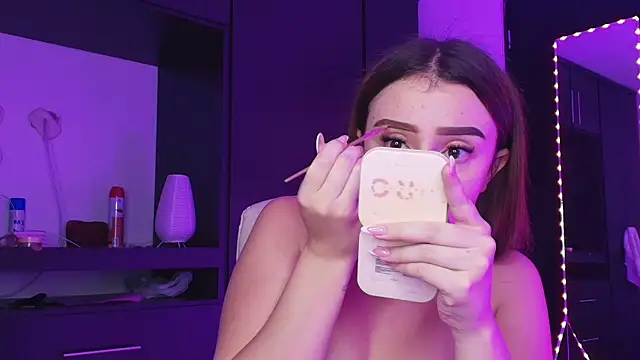 Snapshot of TinaJonnes_ chatting on April 5, 2026, 4:41 am TinaJonnes online show from April 5, 2026, 4:41 am