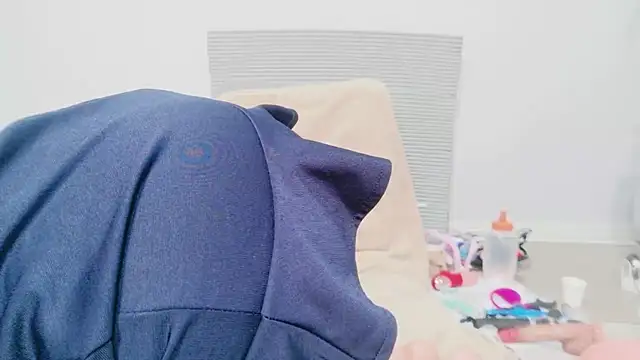 Snapshot of ai_chan chatting on November 22, 2025, 11:20 am ai chan online show from November 22, 2025, 11:20 am