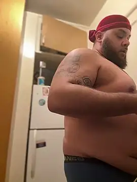 fatboyjayohh126 online show from April 29, 2026, 10:05 pm