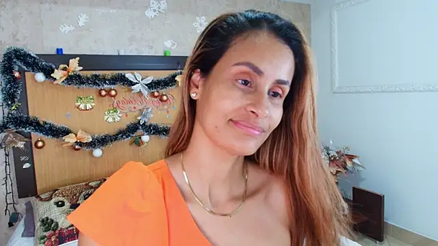 coralcarter1 online show from December 20, 2025, 3:59 pm