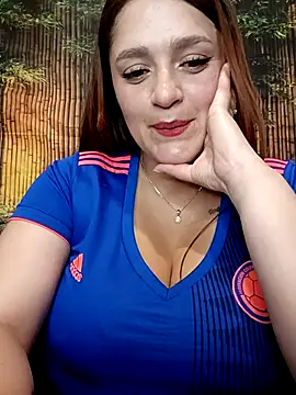 Snapshot of hanna-a chatting on June 17, 2026, 2:49 pm hanna-a online show from June 17, 2026, 2:49 pm