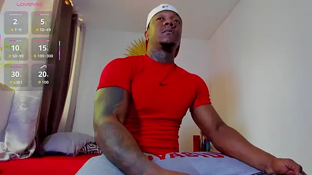 Snapshot of ronnie_7777 chatting on December 18, 2025, 6:12 pm ronnie 7777 online show from December 18, 2025, 6:12 pm