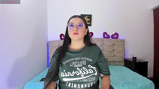 Catherine summer1 online show from October 23, 2025, 10:41 pm