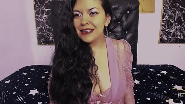 Snapshot of scarlett_w0lf chatting on March 18, 2026, 2:52 pm scarlett w0lf online show from March 18, 2026, 2:52 pm