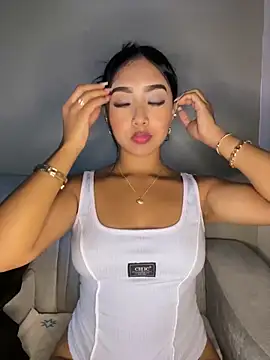 Snapshot of SOPHIACANDY19_ chatting on March 5, 2025, 11:49 pm SOPHIACANDY19 online show from March 5, 2025, 11:49 pm