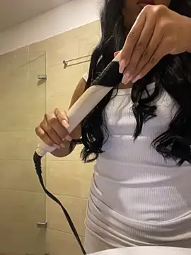 Snapshot of SOPHIACANDY19_ chatting on September 12, 2025, 11:37 pm SOPHIACANDY19 online show from September 12, 2025, 11:37 pm