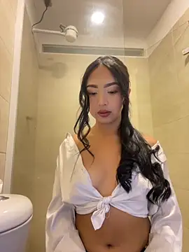 Snapshot of SOPHIACANDY19_ chatting on October 16, 2025, 11:24 pm SOPHIACANDY19 online show from October 16, 2025, 11:24 pm