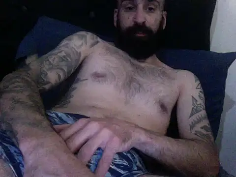 Snapshot of gaita2 chatting on December 17, 2025, 3:06 pm gaita2 online show from December 17, 2025, 3:06 pm