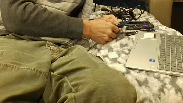 Snapshot of overaveragefreak4you chatting on January 5, 2026, 7:39 pm overaveragefreak4you online show from January 5, 2026, 7:39 pm