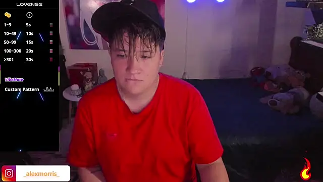 Snapshot of _AlexMorris chatting on September 22, 2025, 11:33 pm AlexMorris online show from September 22, 2025, 11:33 pm