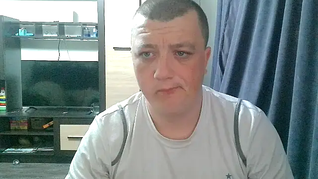 Snapshot of gamblingbum chatting on May 2, 2026, 3:01 am gamblingbum online show from May 2, 2026, 3:01 am