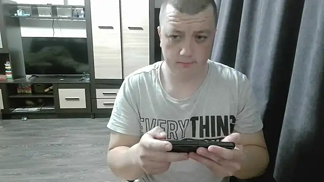 Snapshot of gamblingbum chatting on May 1, 2026, 1:43 am gamblingbum online show from May 1, 2026, 1:43 am