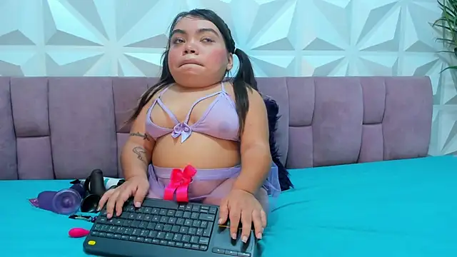 Michelle Brooks online show from January 9, 2025, 11:34 pm